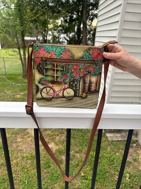 Anuschka Women’s Hand Painted Genuine Leather Expandable Travel Crossbody